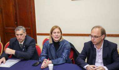 Scaglia y Olivares: “Santa Fe representa hoy lo mejor de Argentina a la hora de buscar financiamiento exterior”
