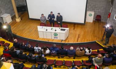 Coordinan acciones para la prevención de incendios forestales en toda la provincia