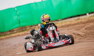 El pasado Sábado tuvo lugar la séptima fecha del @certamensantafesinokarting en Franck.