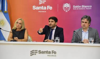 Pullaro presentó un programa de recompensas para esclarecer asesinatos ocurridos desde 2014