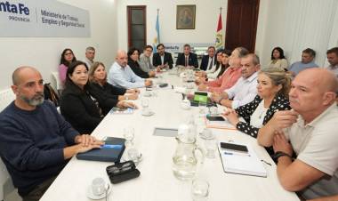 Provincia también ofreció a los docentes una compensación por los meses anteriores y un 8 Por Ciento de aumento trimestral