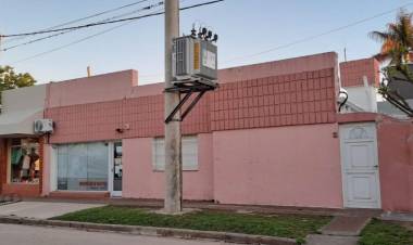MÁS DE 200 MILLONES DE PESOS PARA LA INSTALACIÓN DE AIRES EN EL EDIFICIO DONDE FUNCIONAN LA ESCUELA NORMAL Y LA DE COMERCIO DE SAN JUSTO.