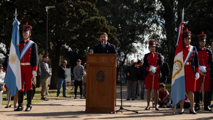 Pullaro: “San Martín luchó por la libertad y nosotros hoy debemos honrarlo luchando unidos por la igualdad para salir adelante”